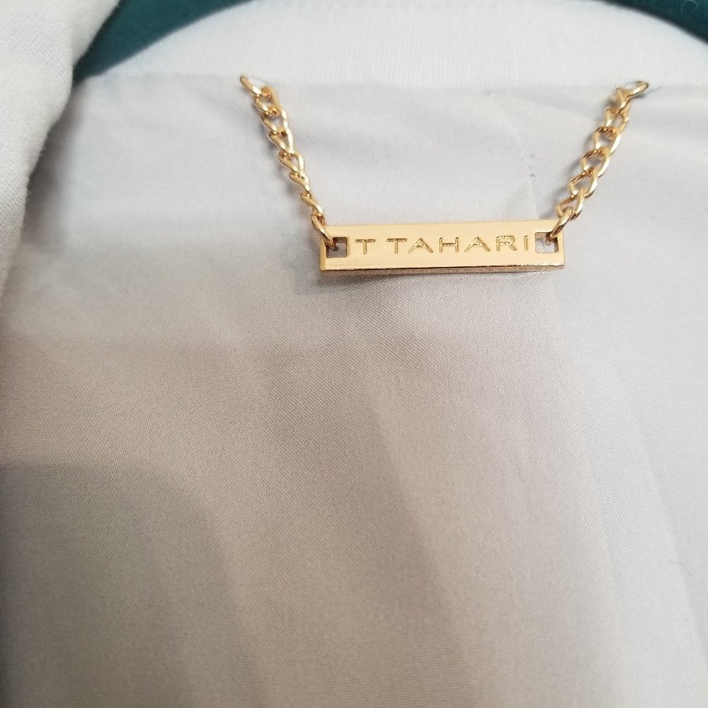 T Tahari One Button Notch Blazer